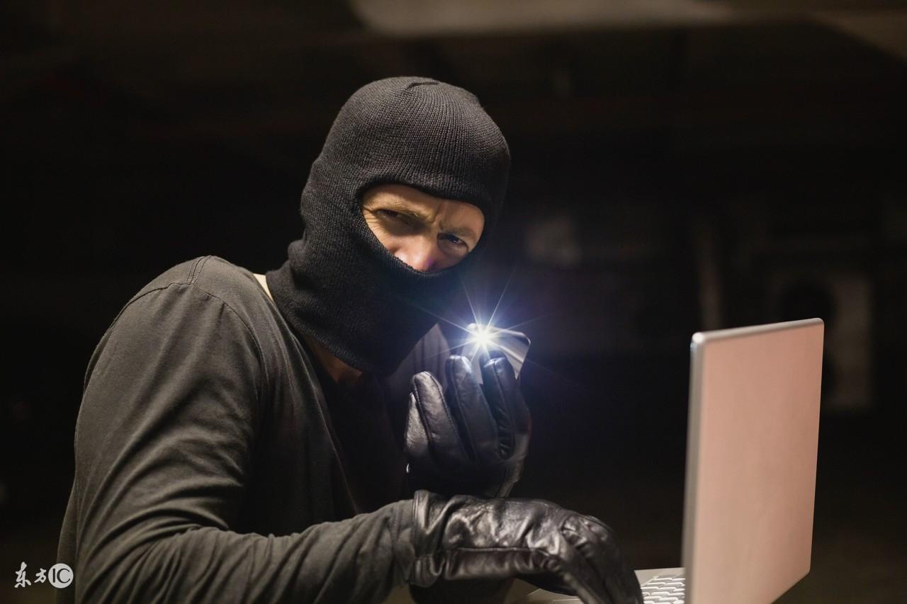 揭秘一个黑客的真实收入：从非法暴利到合法高薪的完整指南