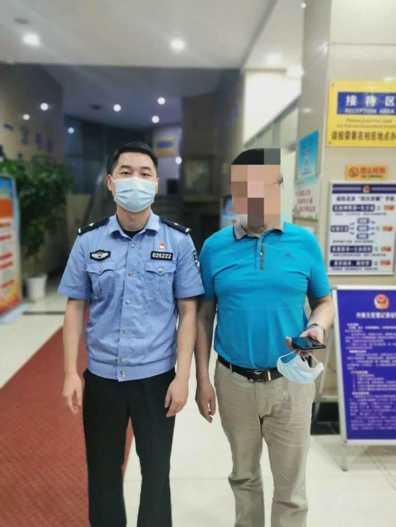 被快递单二维码骗了怎么办？紧急止损与防范指南，保护你的财产安全  第1张