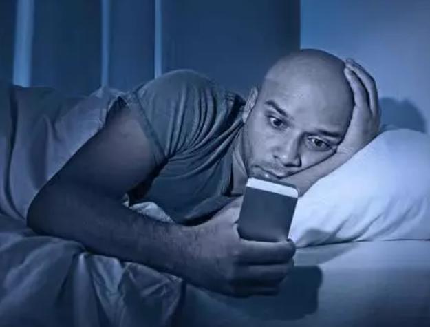 黑客软件QQ群揭秘：如何防范网络陷阱与保护个人隐私安全  第1张