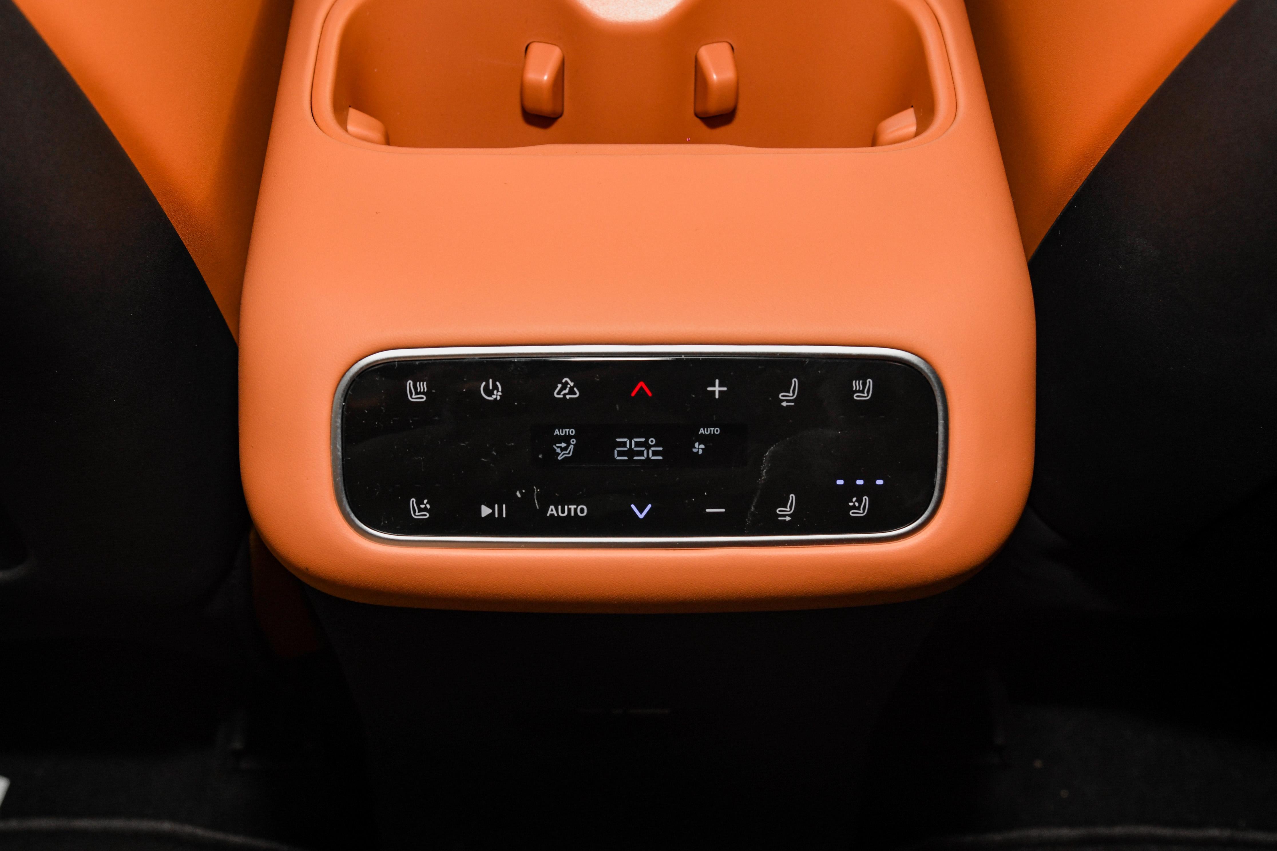 2024年聊天软件哪个好？从隐私安全到功能体验的全面对比指南  第2张