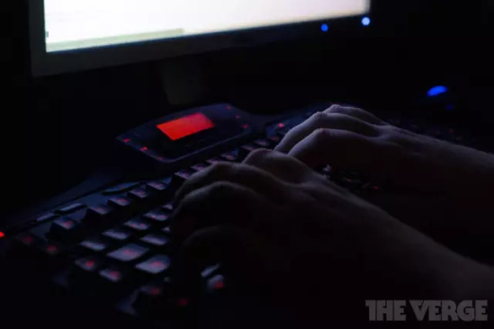 谁有免费接单的黑客qq号?揭秘免费黑客服务背后的陷阱与安全风险