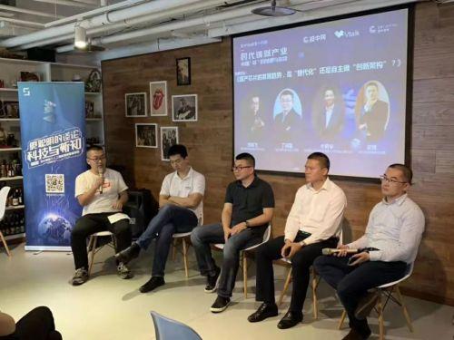 程序员外包平台：高效接单与避坑指南，让自由工作更快乐  第1张