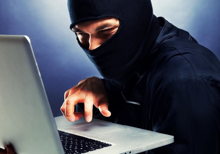 找黑客查微信聊天记录?合法途径更安全高效,避免法律风险与诈骗陷阱