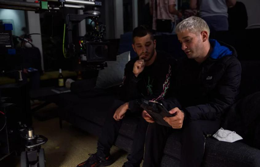 黑客信息网联系方式全攻略：快速解决网络安全问题，让沟通更便捷高效  第3张