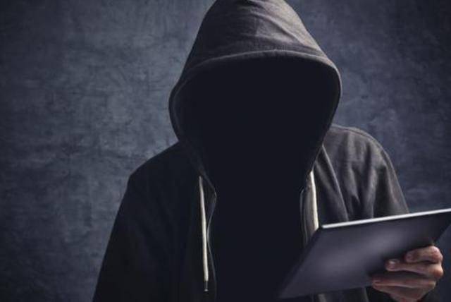 免费黑客帮你入侵微信？警惕骗局！保护账号安全的实用指南  第2张