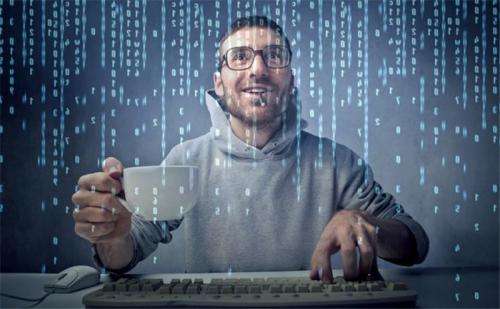 黑客月薪多少钱一个月？从程序员到网络安全专家的真实薪资揭秘与成长路径