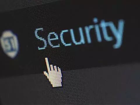 先办事后付款的黑客QQ9790：揭秘数字世界的紧急救援与潜在风险  第2张