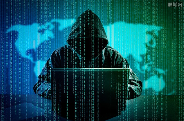 专业黑客在线qq接单：揭秘灰色产业链与法律风险，助你避开陷阱保护隐私  第1张