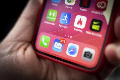 黑客联系方式是什么？揭秘合法与非法渠道及法律风险防范指南  第3张