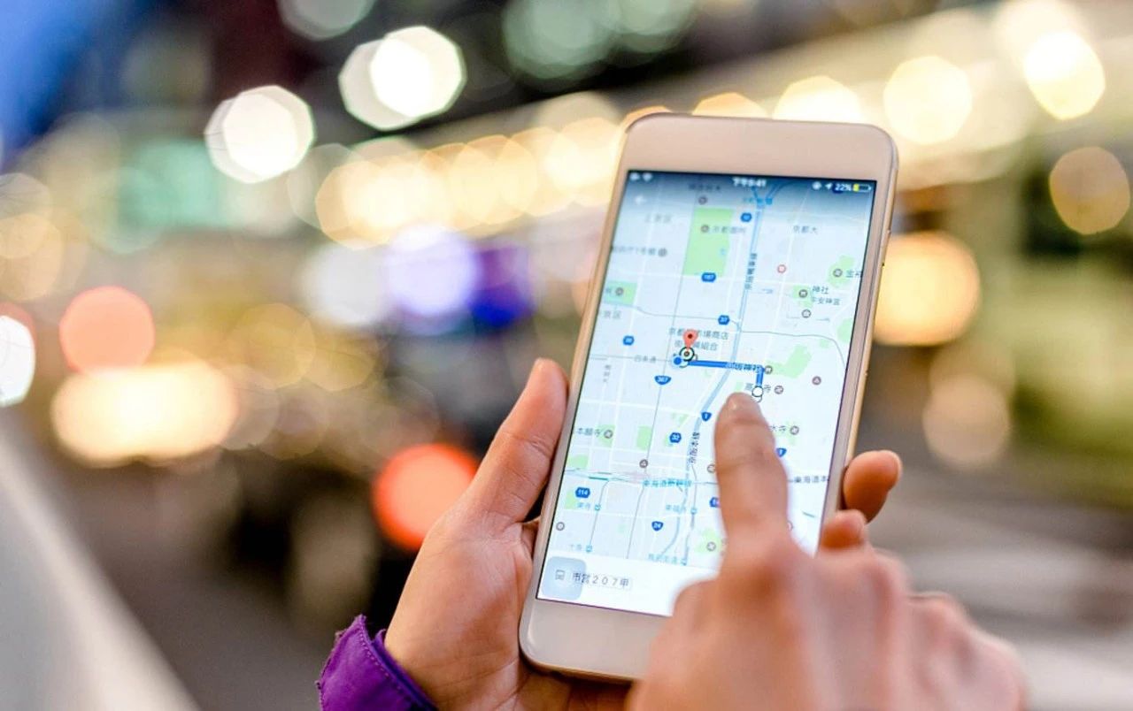 黑科技手机号码找人安全吗？揭秘定位技术风险与合法使用指南