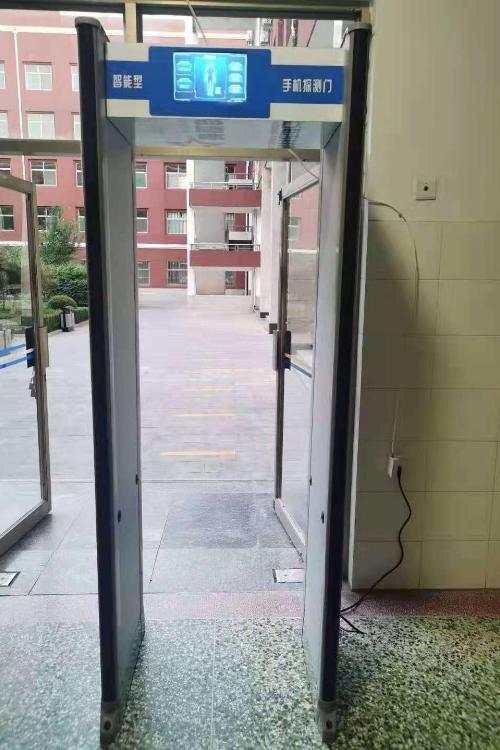 怎样让对方手机中病毒？揭秘手机病毒传播途径与防范技巧，保护隐私安全  第1张