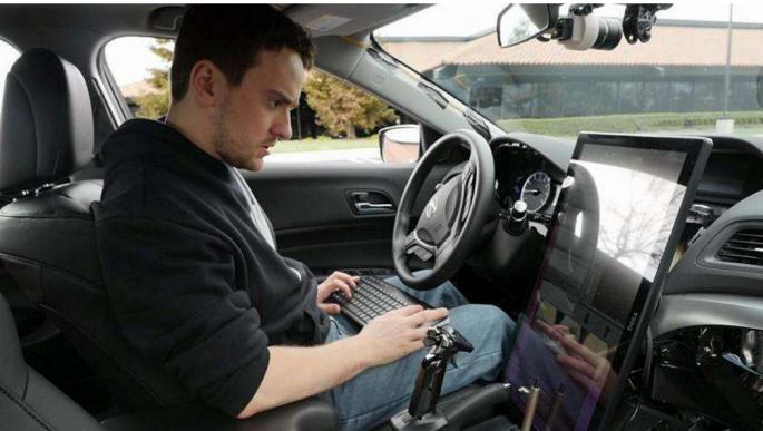 入侵他人手机摄像头软件：如何防范隐私泄露与法律风险，保护你的数字安全