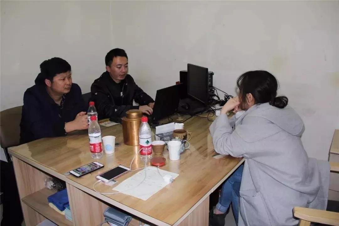 黑客的电话诈骗揭秘：如何识别并防范精准诈骗，保护个人信息安全