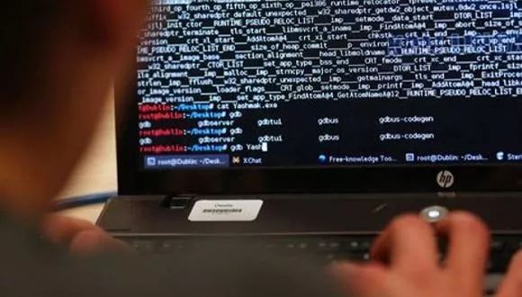 黑客全天接单是真的吗？揭秘24小时在线黑客服务的真相与风险