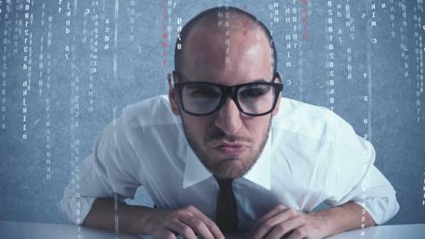 网络技术大神是谁？揭秘从黑客到架构师的真实面貌与成长路径  第3张