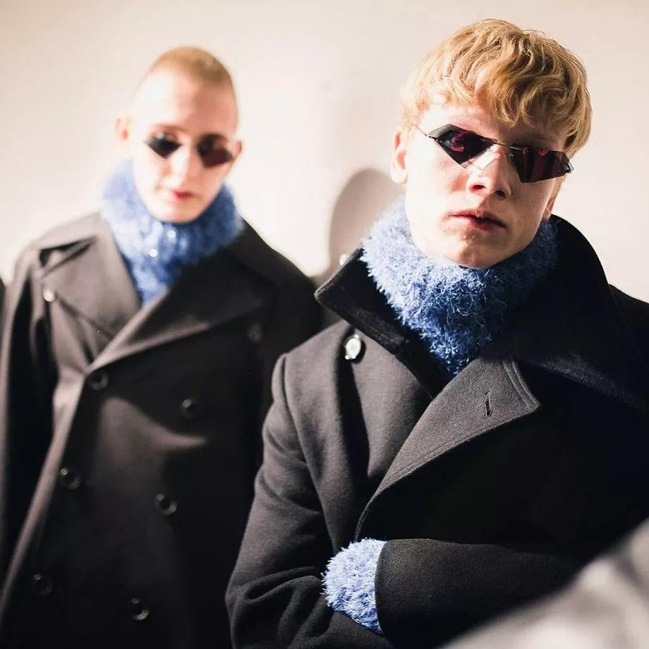 在线接单黑客软件：揭秘灰色产业链，教你如何防范网络犯罪陷阱  第2张