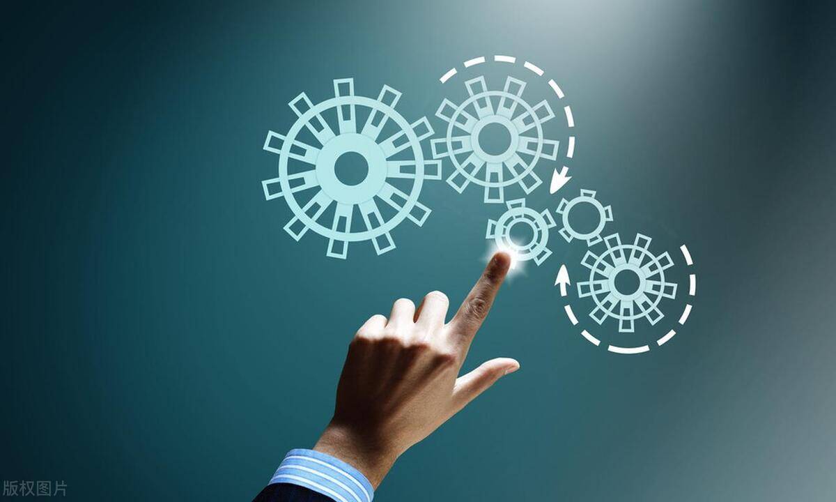 技术宅的特点：揭秘专注、逻辑与动手能力如何成就高价值职业  第1张