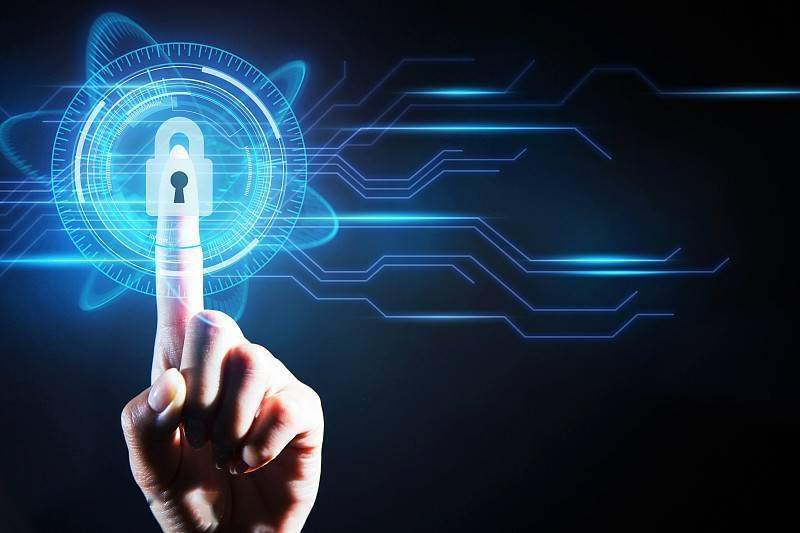 黑客咨询平台哪个好？揭秘网络安全服务的真相与风险规避指南