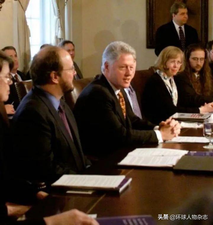 探索黑客软件论坛：合法白帽社区如何安全解决网络安全需求