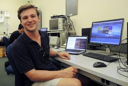 探索黑客软件论坛：合法白帽社区如何安全解决网络安全需求