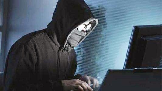 先办事后付款的黑客QQ有风险吗？揭秘背后三重陷阱，保护你的钱包与安全  第3张