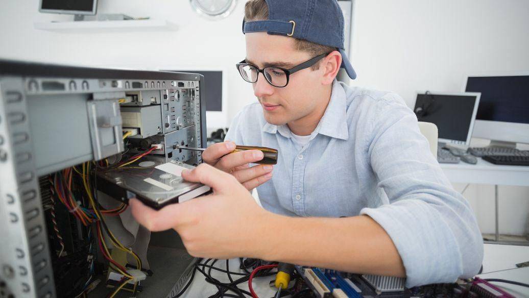 在线修电脑咨询：随时随地解决电脑故障，享受便捷无忧的数字生活