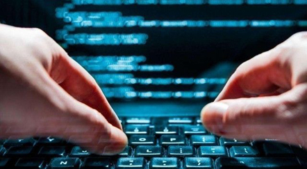 黑客软件入侵全解析：从病毒到APT攻击，如何有效防御与应对网络威胁