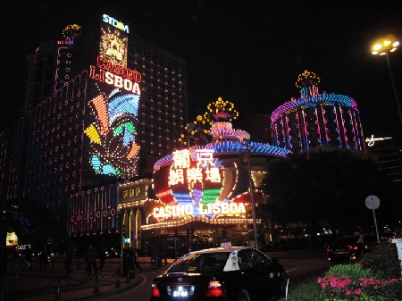 足球皇冠不中改中无痕改单？揭秘博彩陷阱，掌握安全投注技巧